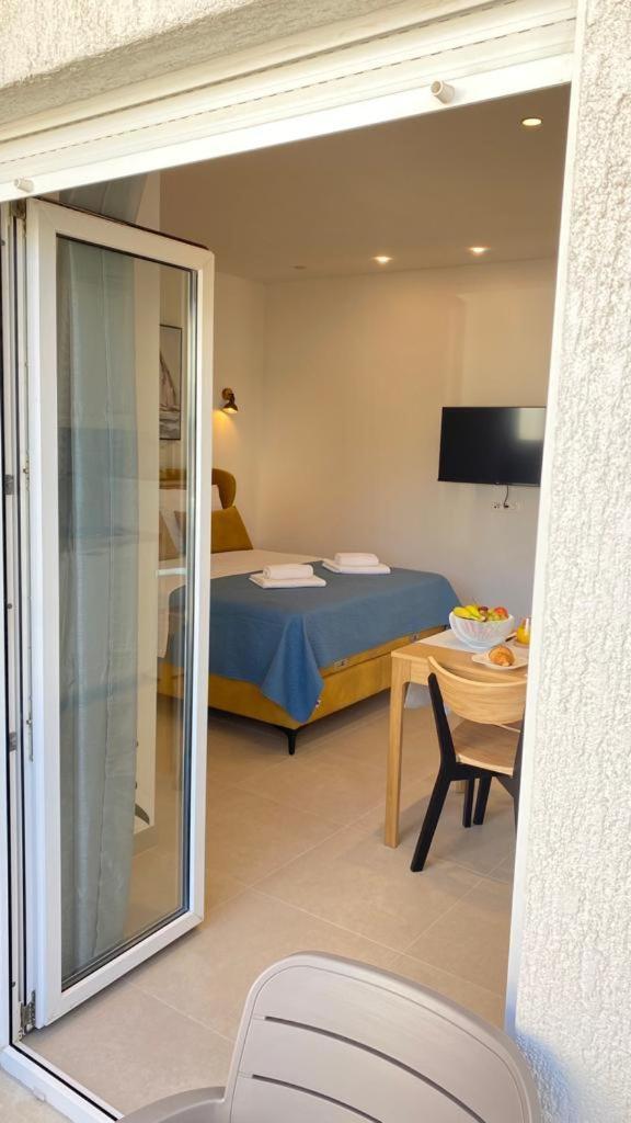 Apartmani Josipa Трогир Екстериор снимка
