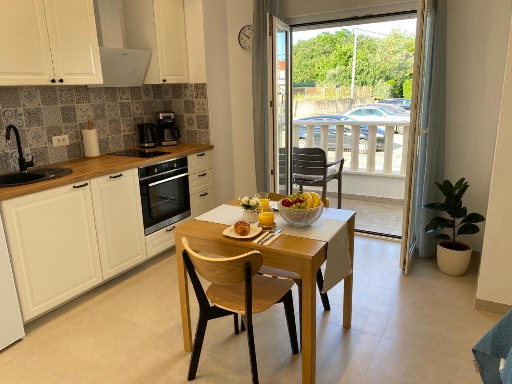 Apartmani Josipa Трогир Екстериор снимка