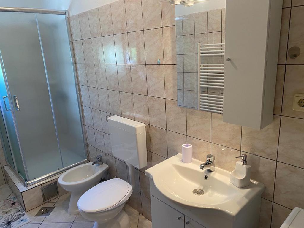 Apartmani Josipa Трогир Екстериор снимка