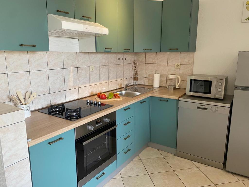 Apartmani Josipa Трогир Екстериор снимка